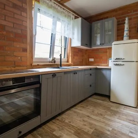 Nr 48 W Kaszubskiej Wenecji Na Gwizdówce W Załakowie Przy Lesie, Jeziorze