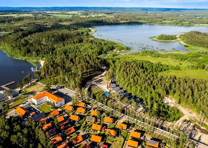 Nr 48 W Kaszubskiej Wenecji Na Gwizdowce W Zalakowie Przy Lesie, Jeziorze Zalakowo